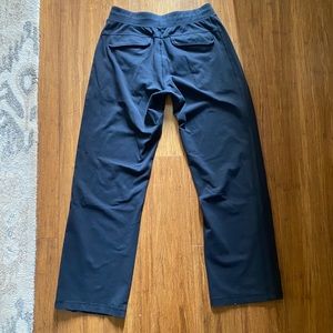 Lululemon Kung Fu 2.0 Pants - Size M